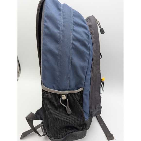 osprey bags ottawa Nebula 32L Backpack – U.N. Luggage Canada Color:WWSL_Wild Waterline: Sleet Green a trekking pole attachment withReview Outdoor Gear doesn’t just